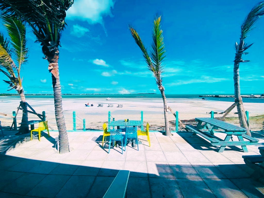 Best Restaurants in Turks and Caicos - Omar's Beach Hut